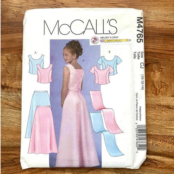 UNCUT Y2K 2005 McCalls 4765 Sewing Pattern Womens Size XS-S Formal Dress 2 Piece - Picture 1 of 2
